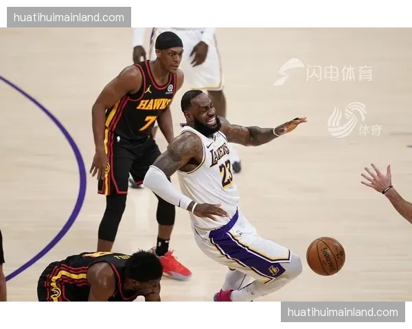 湖人拉拉维亚右脚踝轻微扭伤 核磁共振检查结果正常未入伤病报告